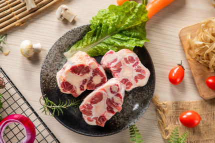 來點燉煮用牛尾